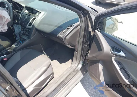 2013 Ford Focus Se z USA, uszkodzony, nr VIN 1FADP3F29DL149444